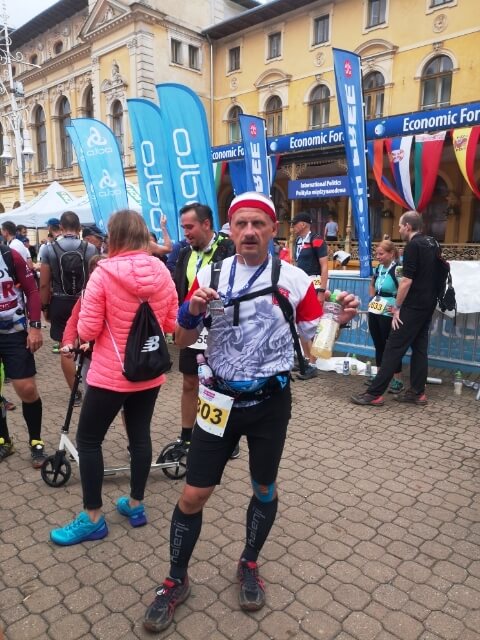 09 - 09 - 2018 - Krotoszyński strażak - nasz związkowy TYTAN biegowy zaatakował bieg eliminacyjny Ultra-Trail du Mont-Blanc®. Bieg jest częścią Ultramaratonu Wyszehradzkiego im Prezydenta Lecha Kaczyńskiego - źródło FESTIWAL BIEGÓW (...)